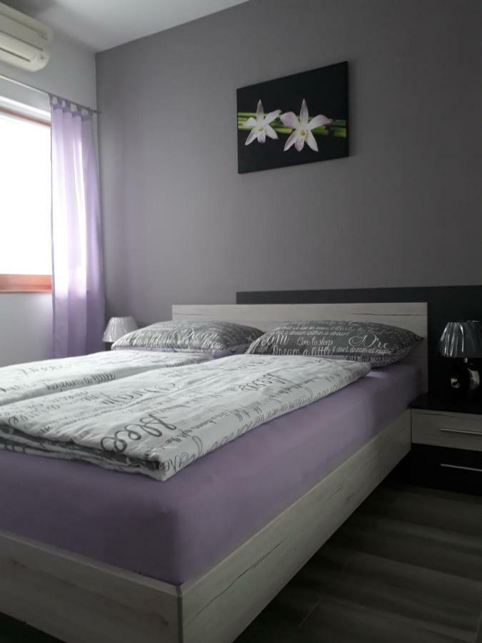 Apartment Klaudio Senj  Esterno foto
