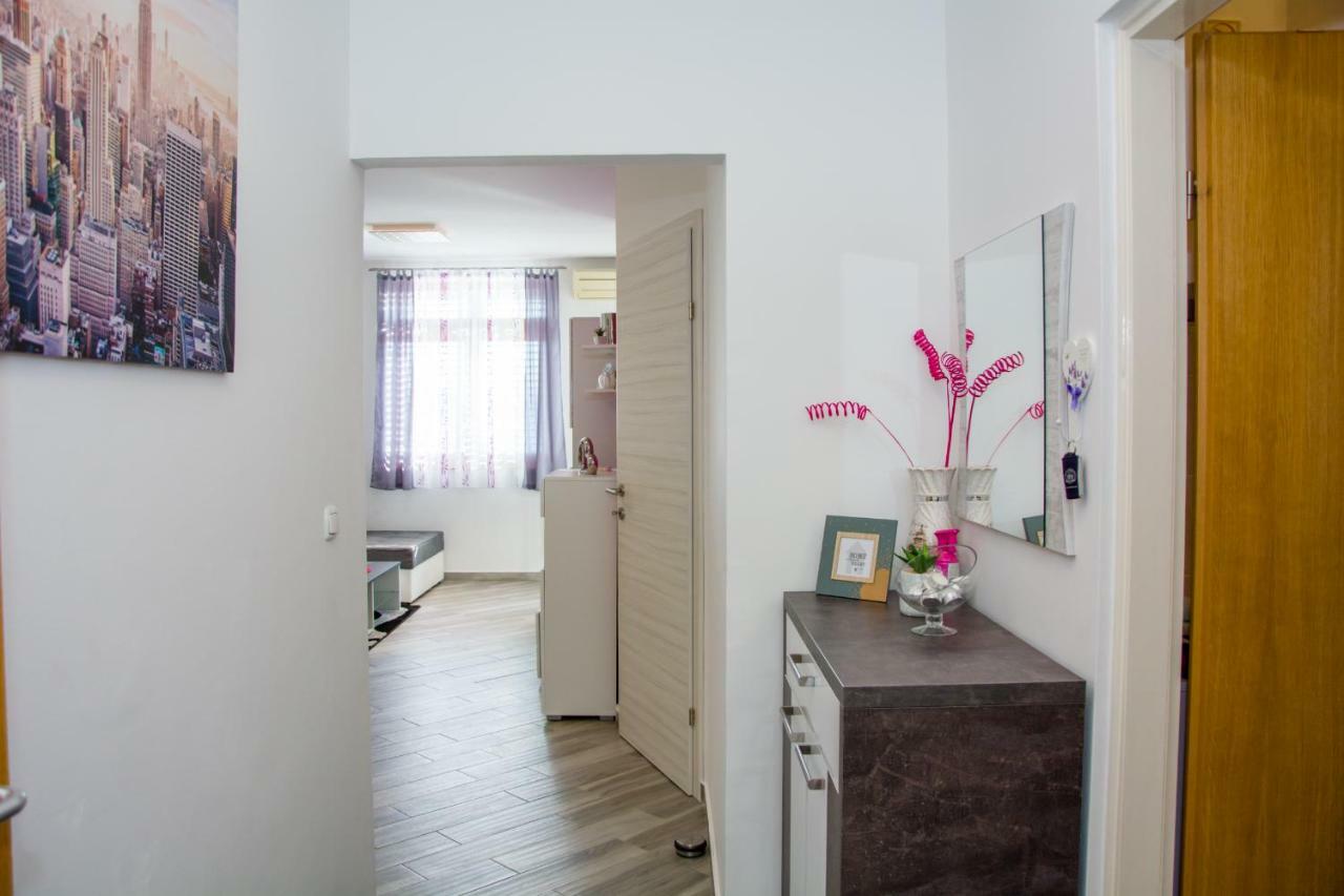 Apartment Klaudio Senj  Esterno foto